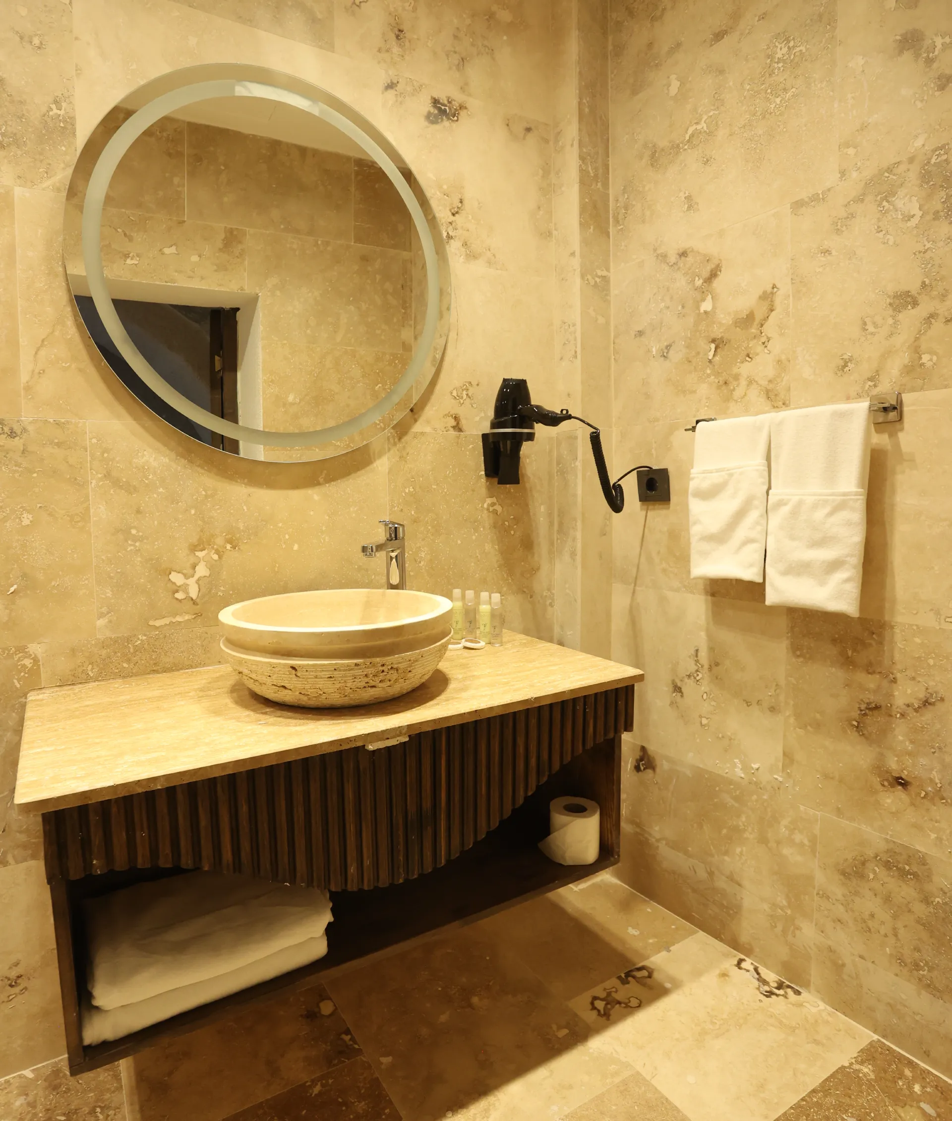 cappadociastonehouse_Standard Room104_HYR_4855